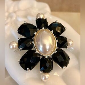 Vintage Inspired Black Faceted & Faux Pearl Brooch